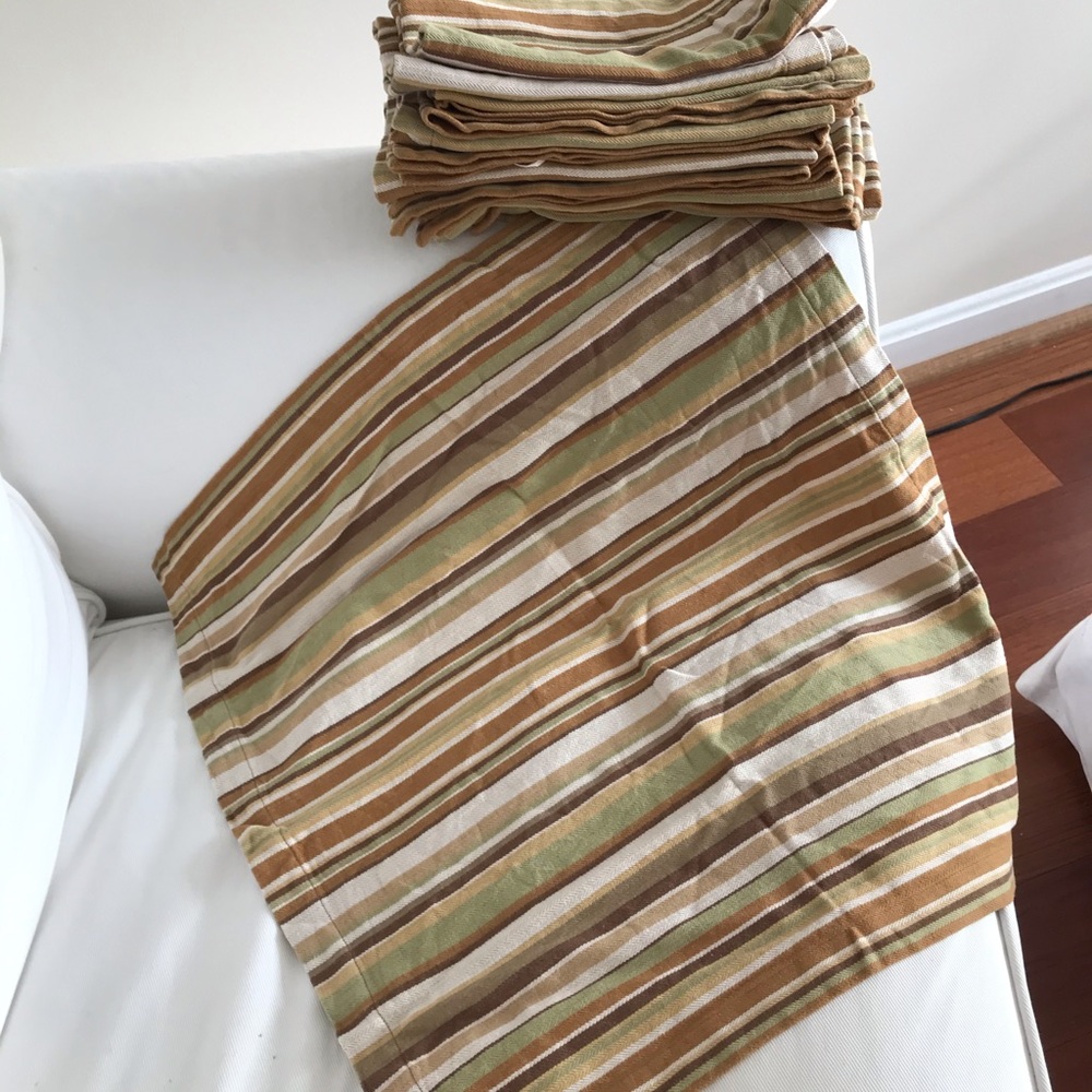 Cotton napkins